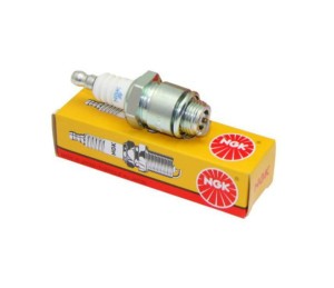 ŚWIECA NGK B6S KOHLER L 160 161 654 OMC M 225 226